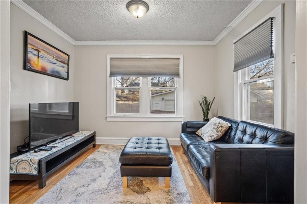 6411 Baltimore Avenue