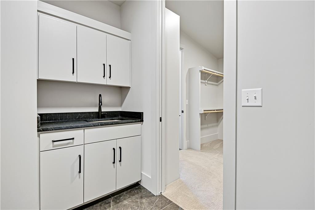 7237 Belinder Avenue