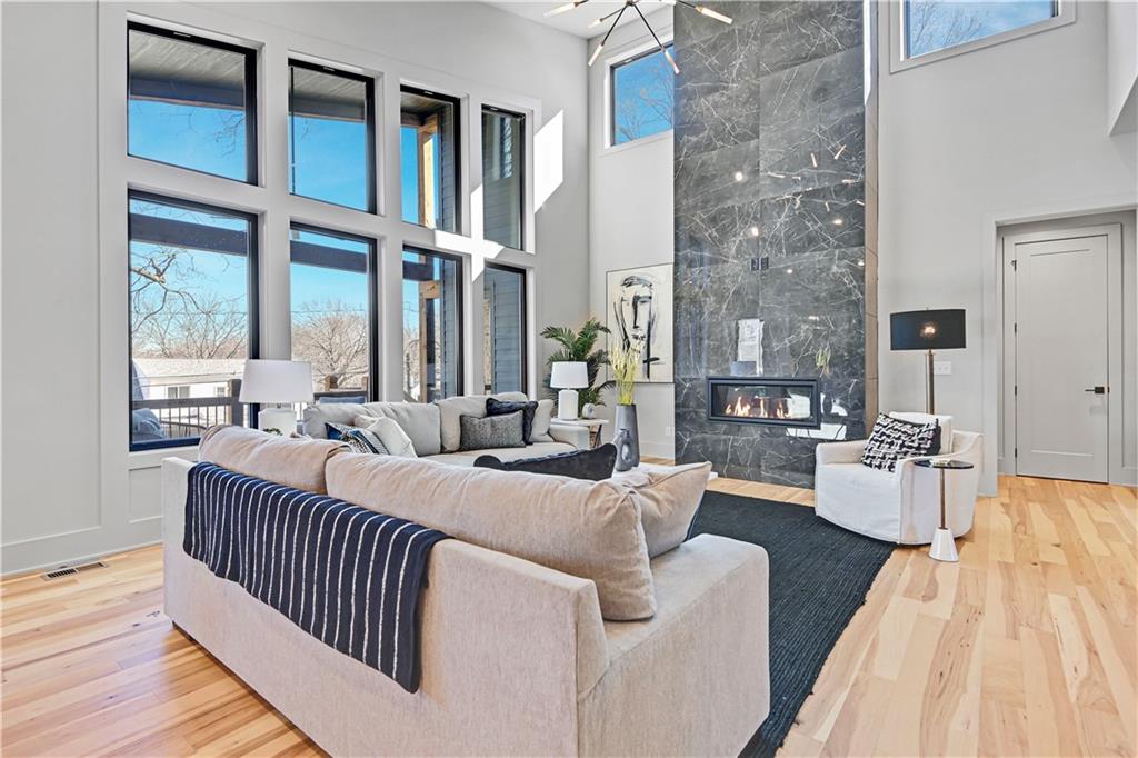 7237 Belinder Avenue