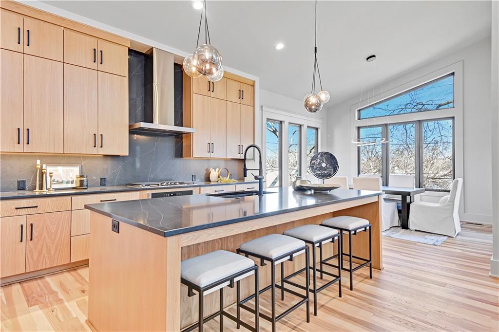 7237 Belinder Avenue