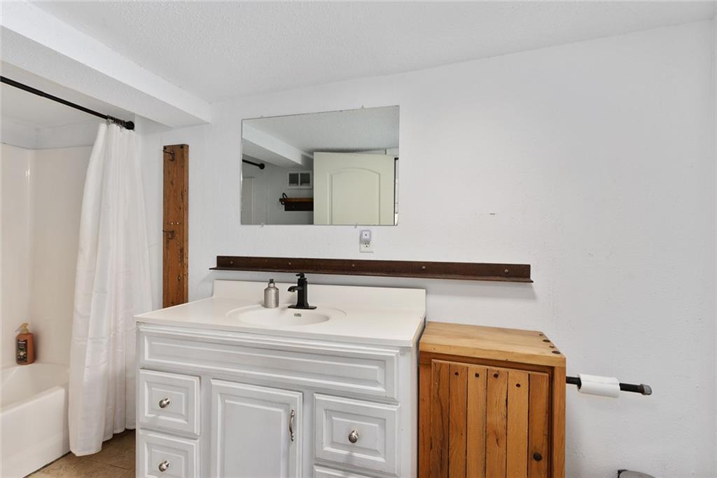 1102 W 24th Street