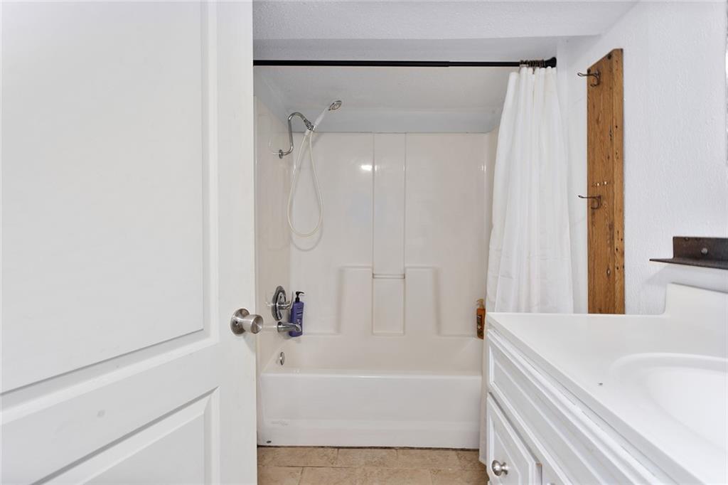 1102 W 24th Street