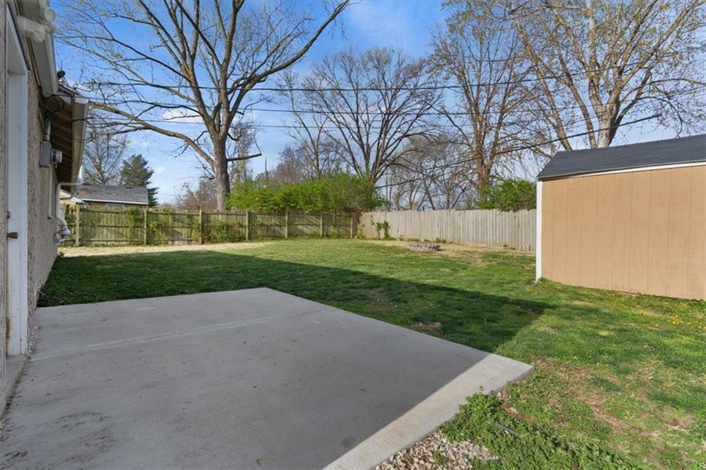 1036 S 49th Drive