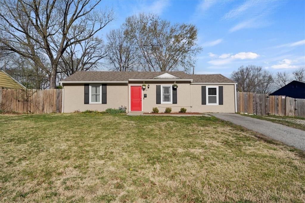 1036 S 49th Drive