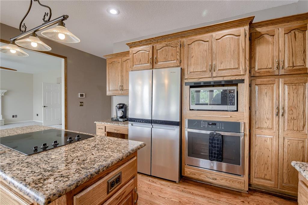 6815 NW Monticello Court