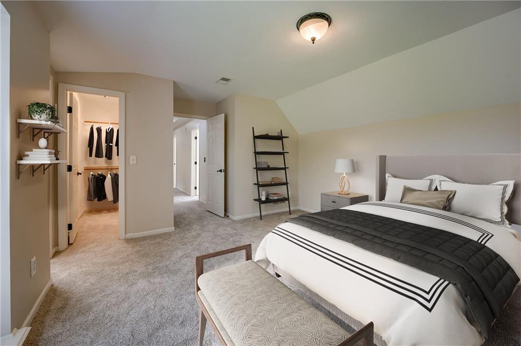 6815 NW Monticello Court