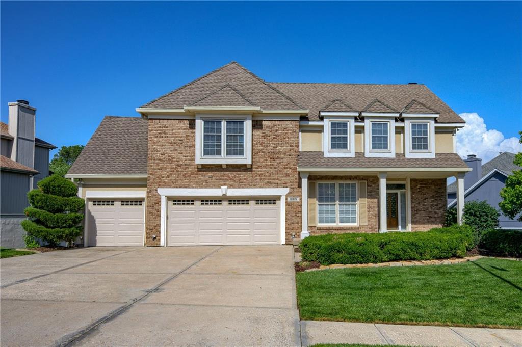 6815 NW Monticello Court