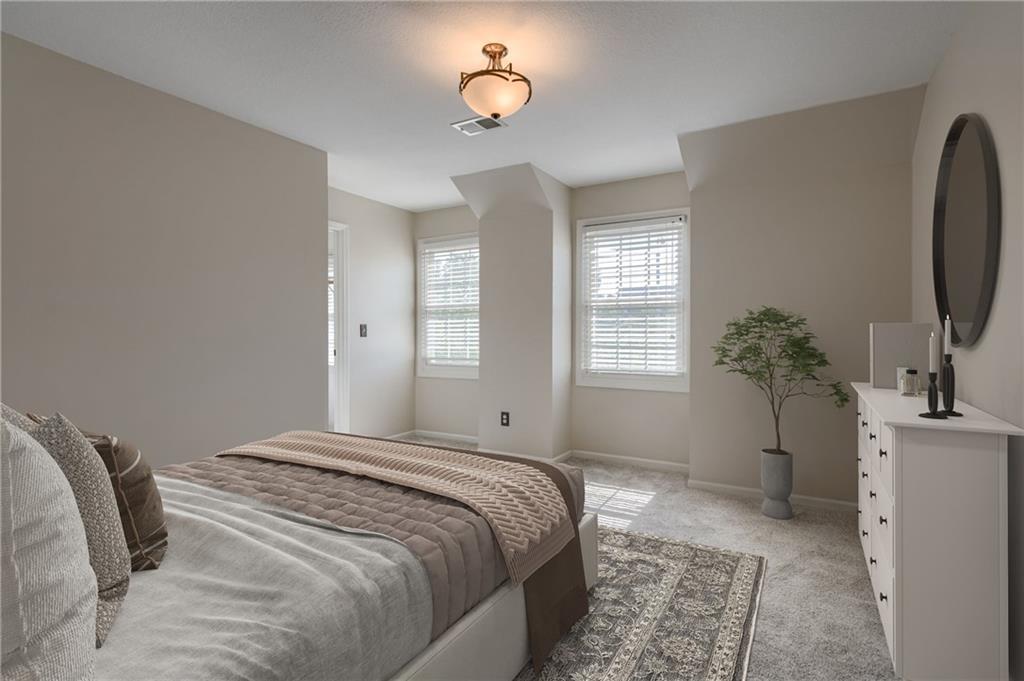 6815 NW Monticello Court