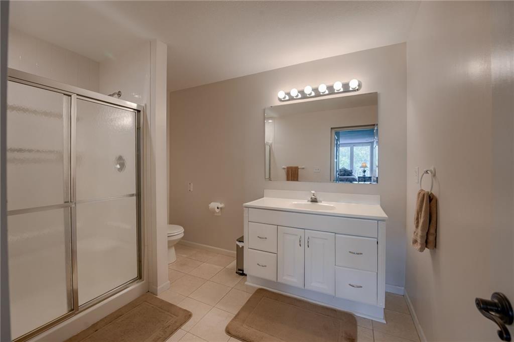 6815 NW Monticello Court