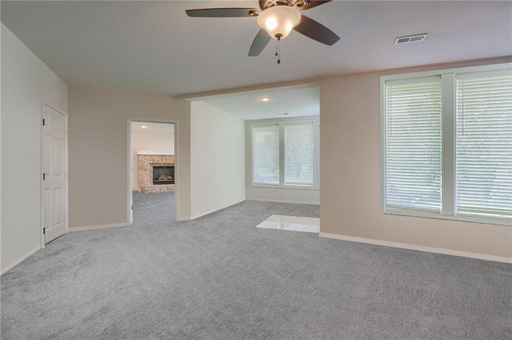 6815 NW Monticello Court