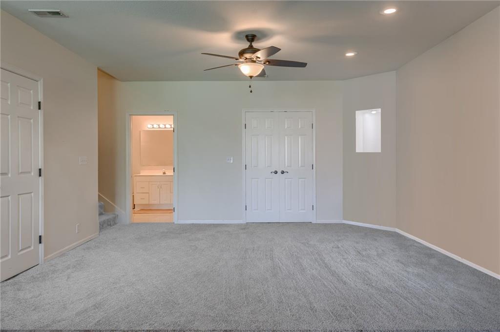 6815 NW Monticello Court