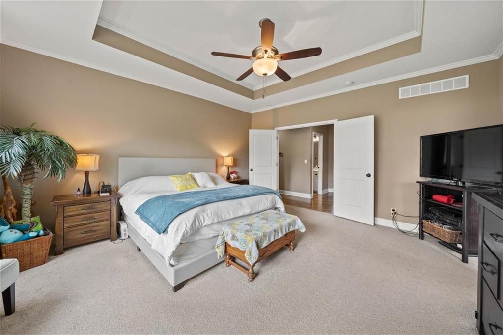 908 SE Forest Ridge Court