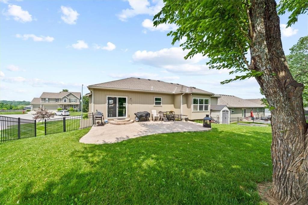 908 SE Forest Ridge Court