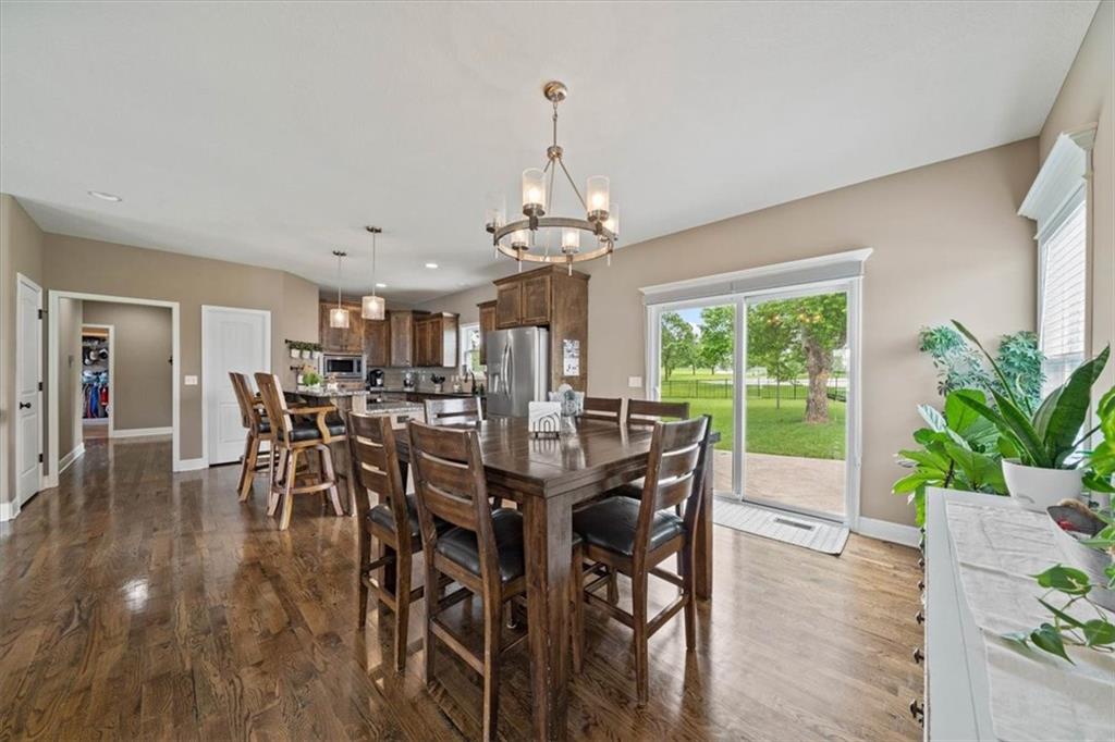 908 SE Forest Ridge Court