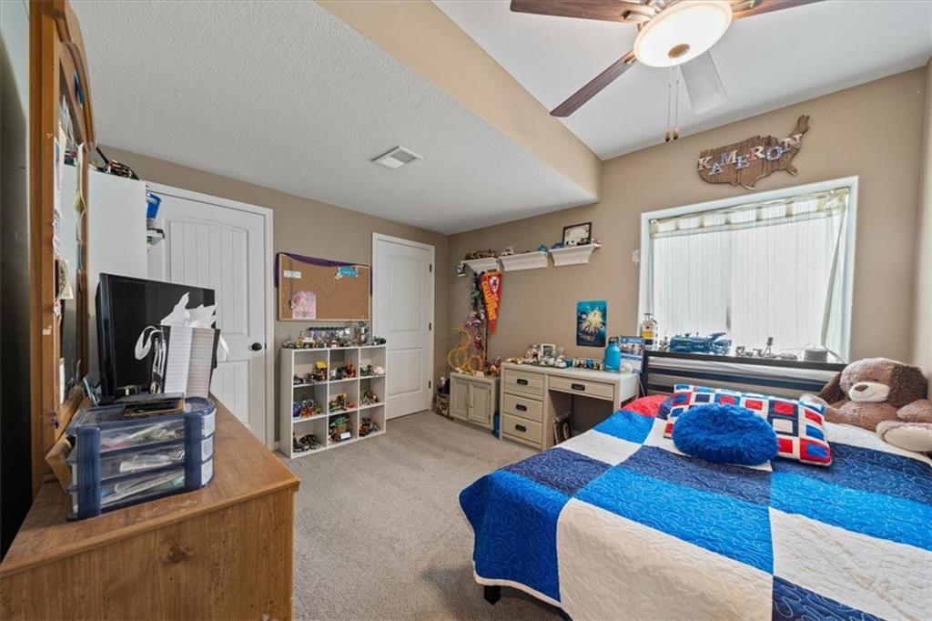 908 SE Forest Ridge Court