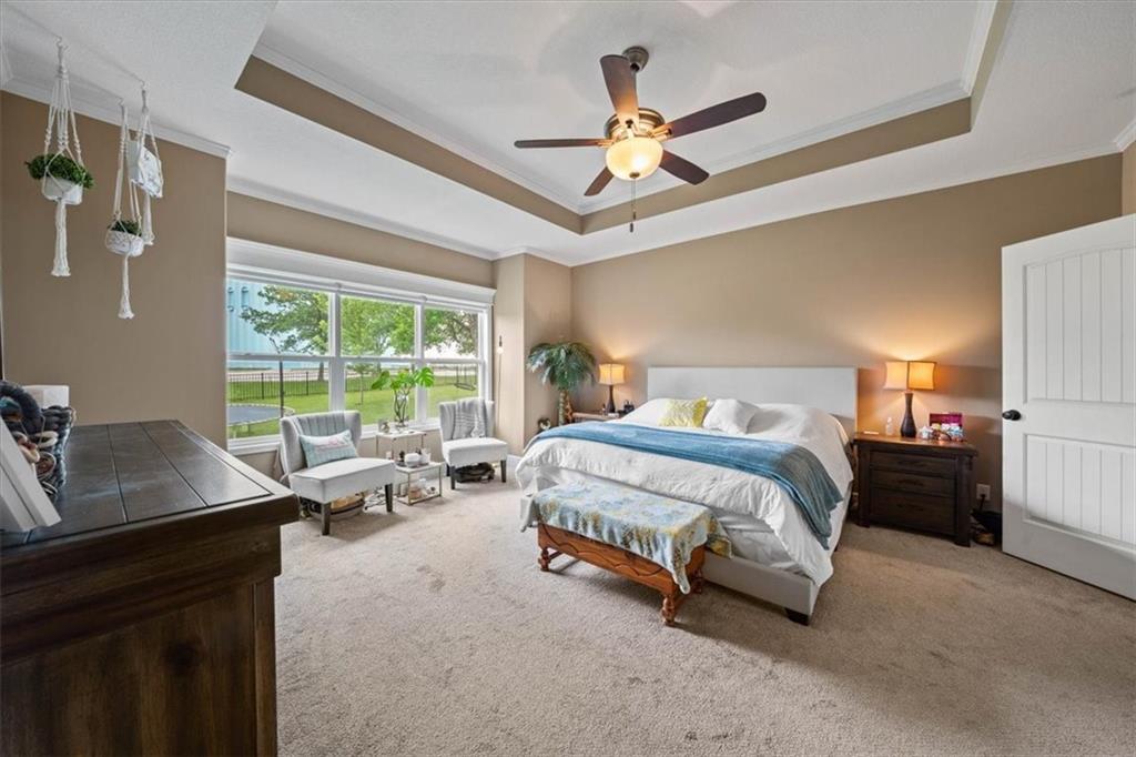 908 SE Forest Ridge Court