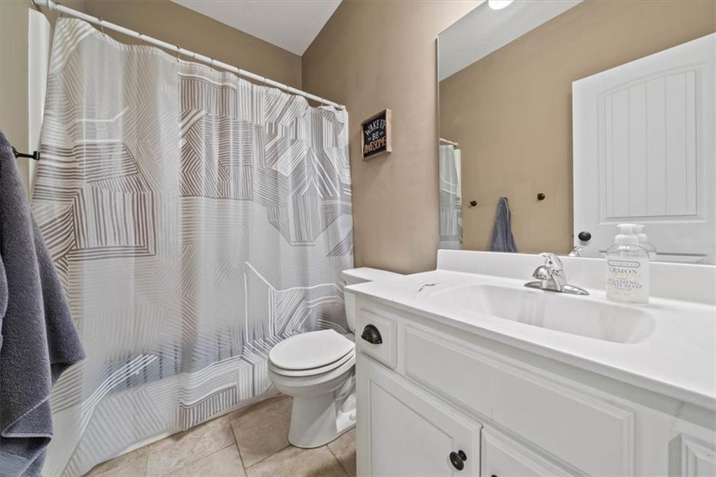 908 SE Forest Ridge Court