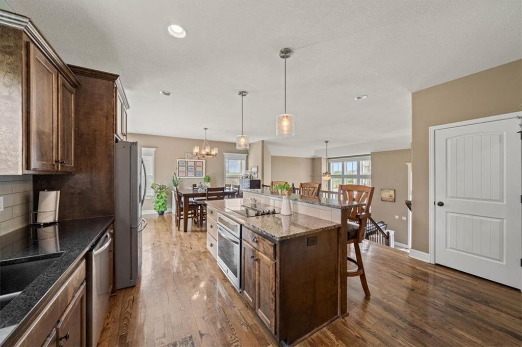 908 SE Forest Ridge Court