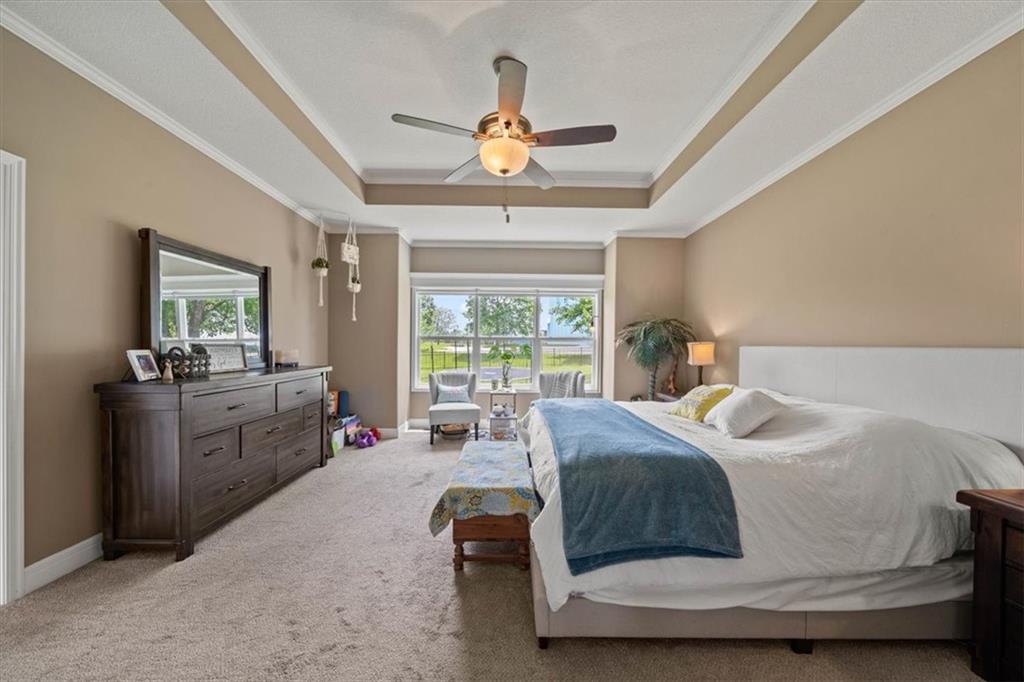 908 SE Forest Ridge Court