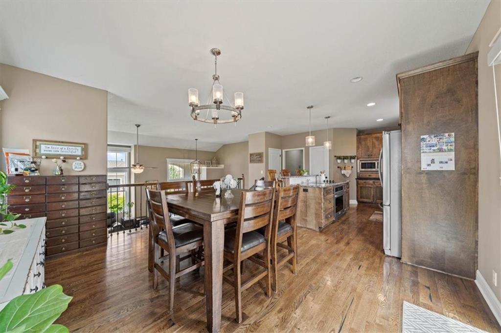 908 SE Forest Ridge Court