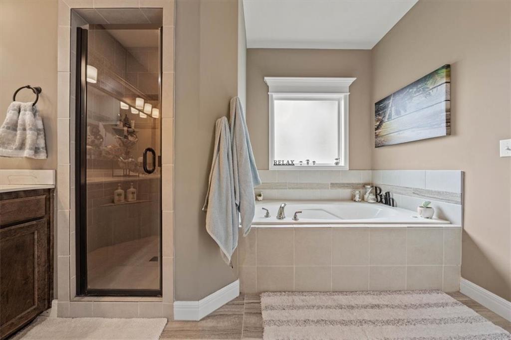 908 SE Forest Ridge Court