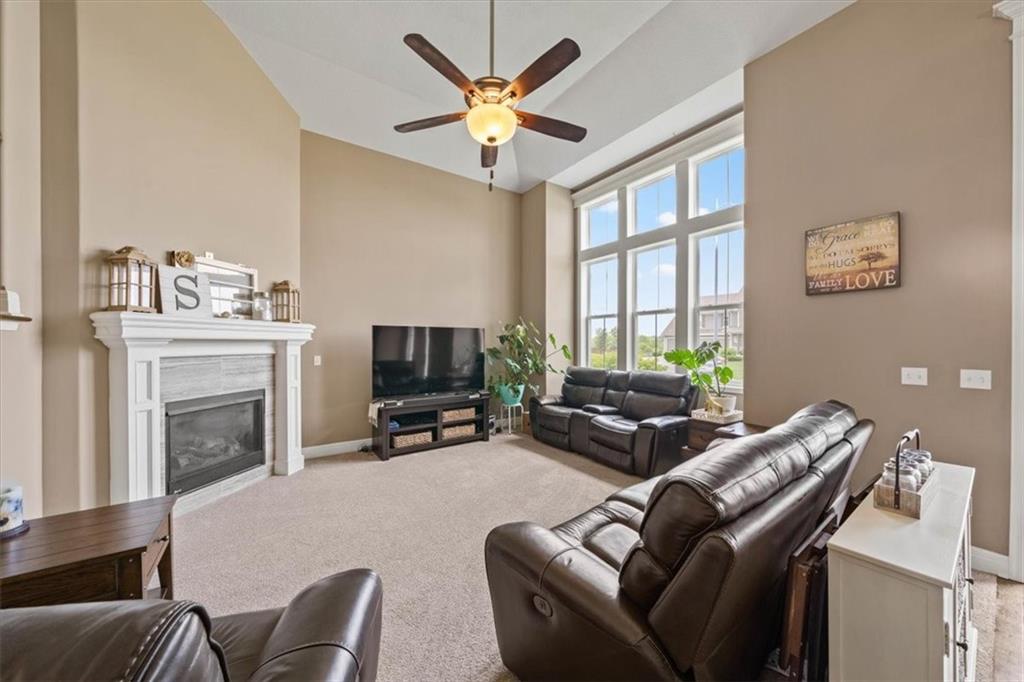 908 SE Forest Ridge Court