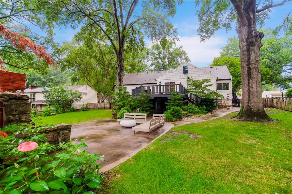 2527 W 90th Street