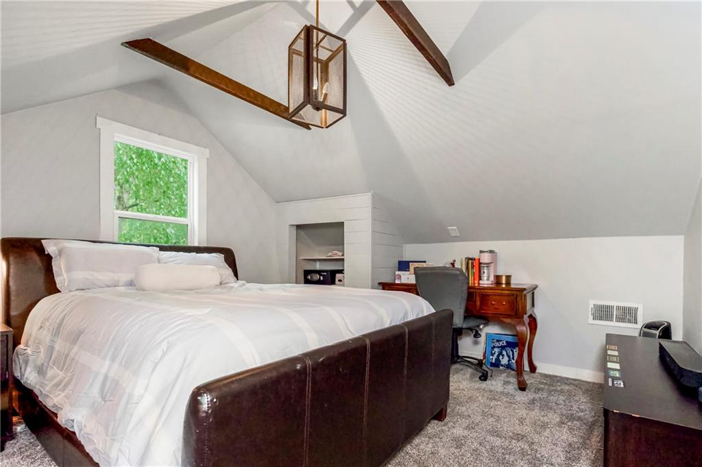2527 W 90th Street