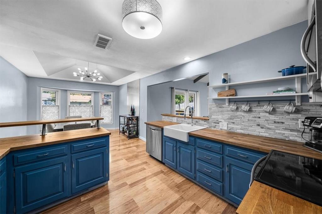 2230 NE 73rd Street