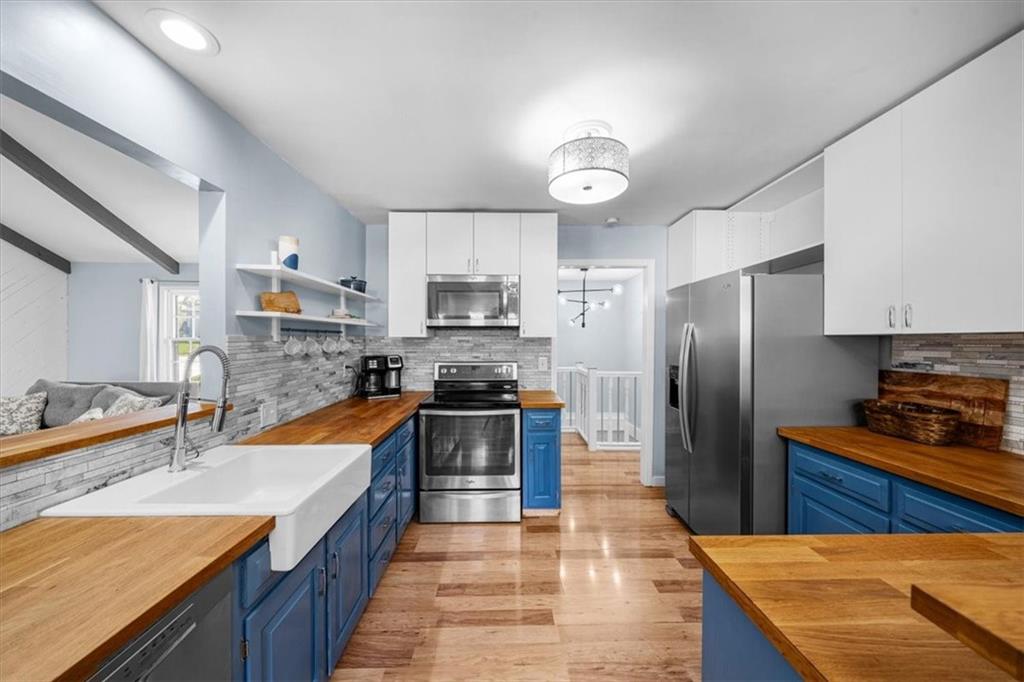 2230 NE 73rd Street