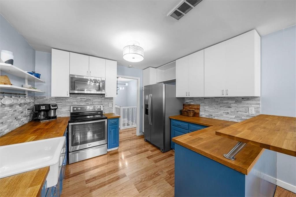 2230 NE 73rd Street