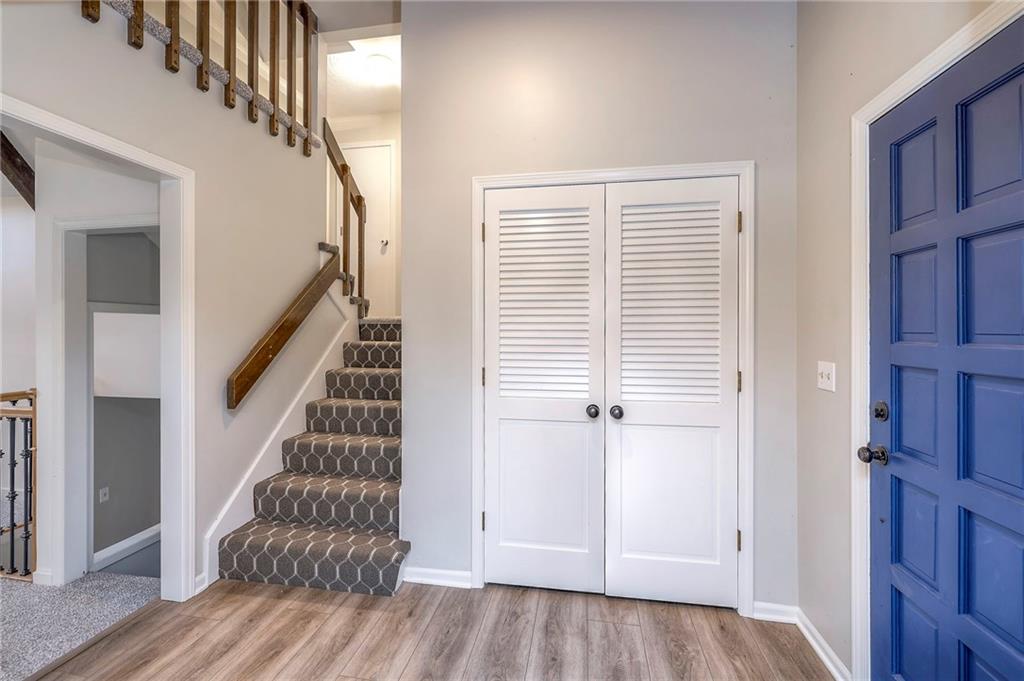 4065 SW Camelot Drive