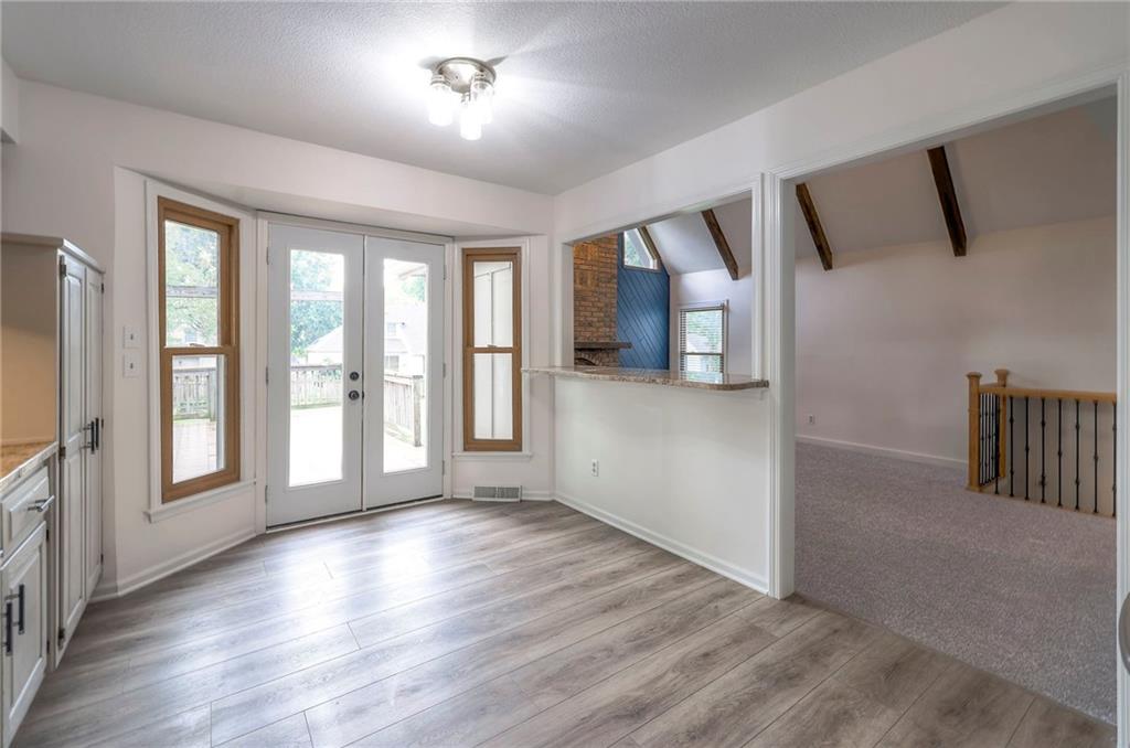 4065 SW Camelot Drive