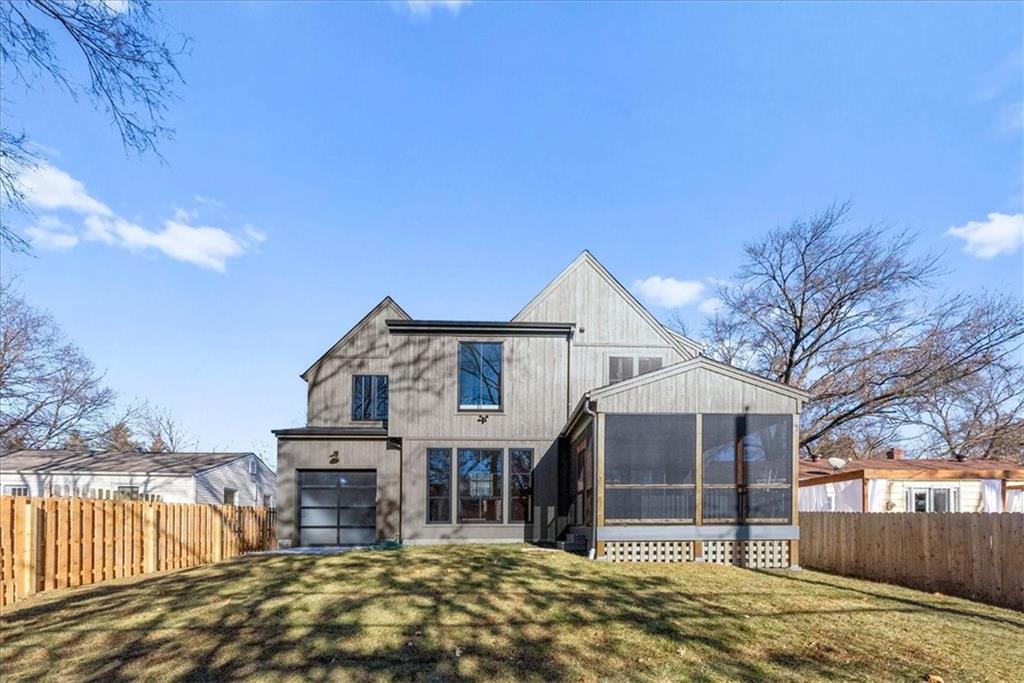 5107 W 71st Terrace