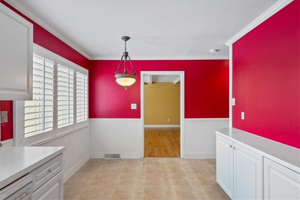 9825 Overbrook Court