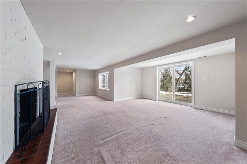 9825 Overbrook Court