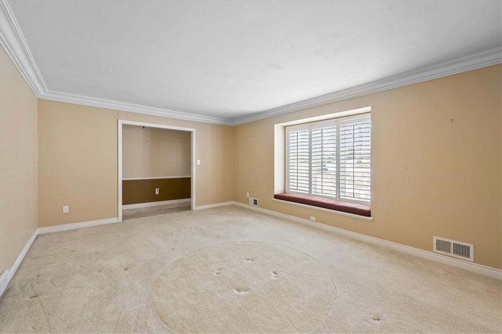 9825 Overbrook Court