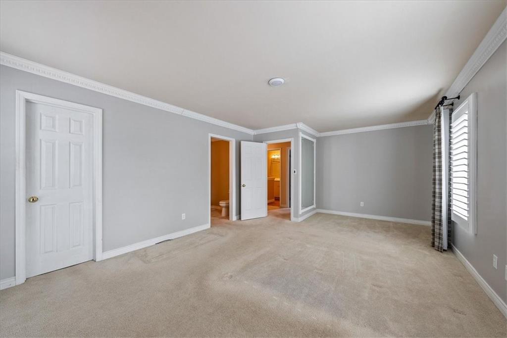 9825 Overbrook Court