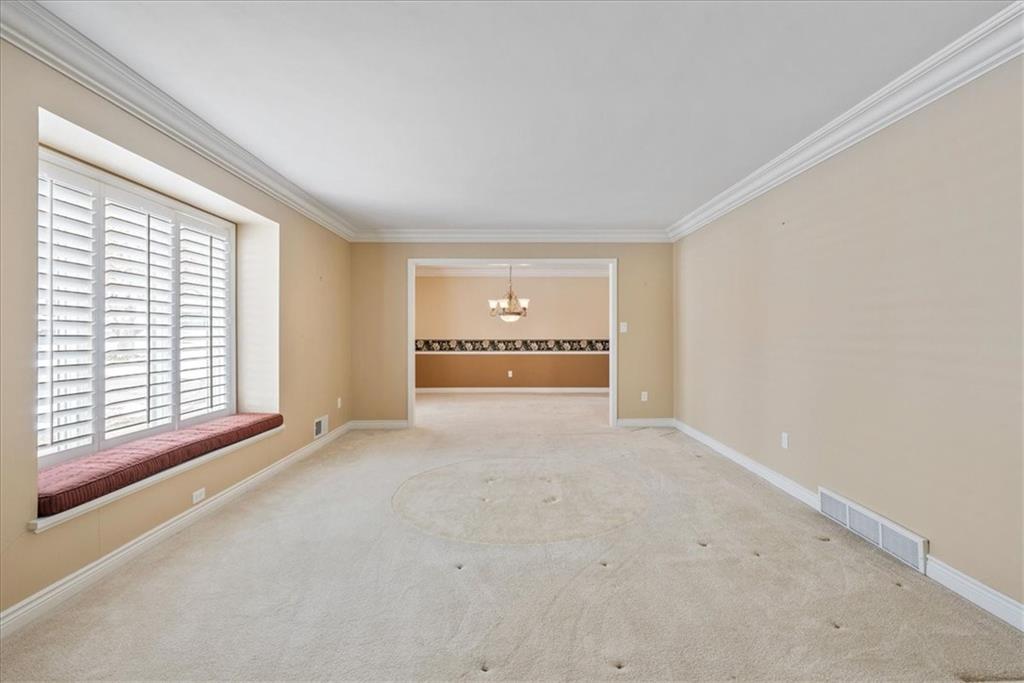 9825 Overbrook Court