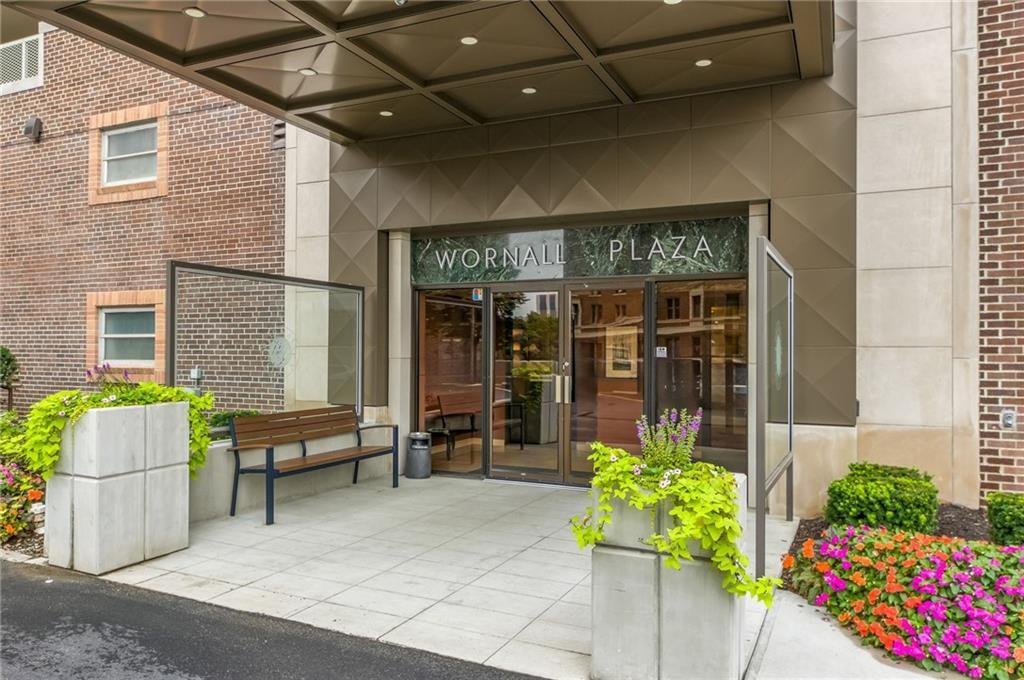 310 W 49th Street Unit: 703