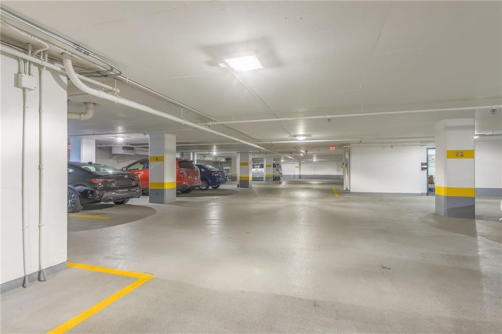 310 W 49th Street Unit: 703