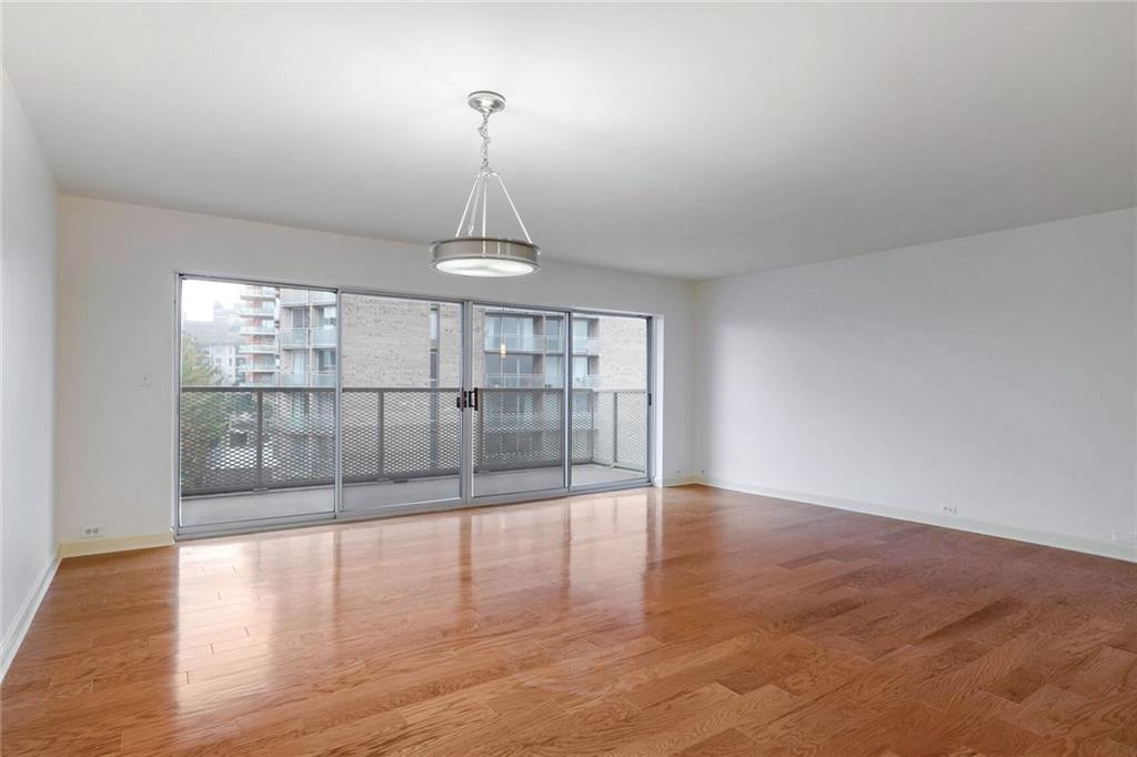 310 W 49th Street Unit: 703