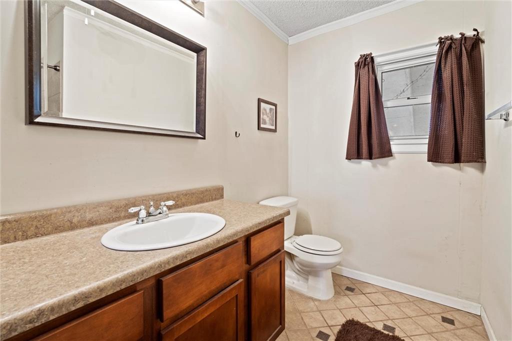 703 S Sycamore Street