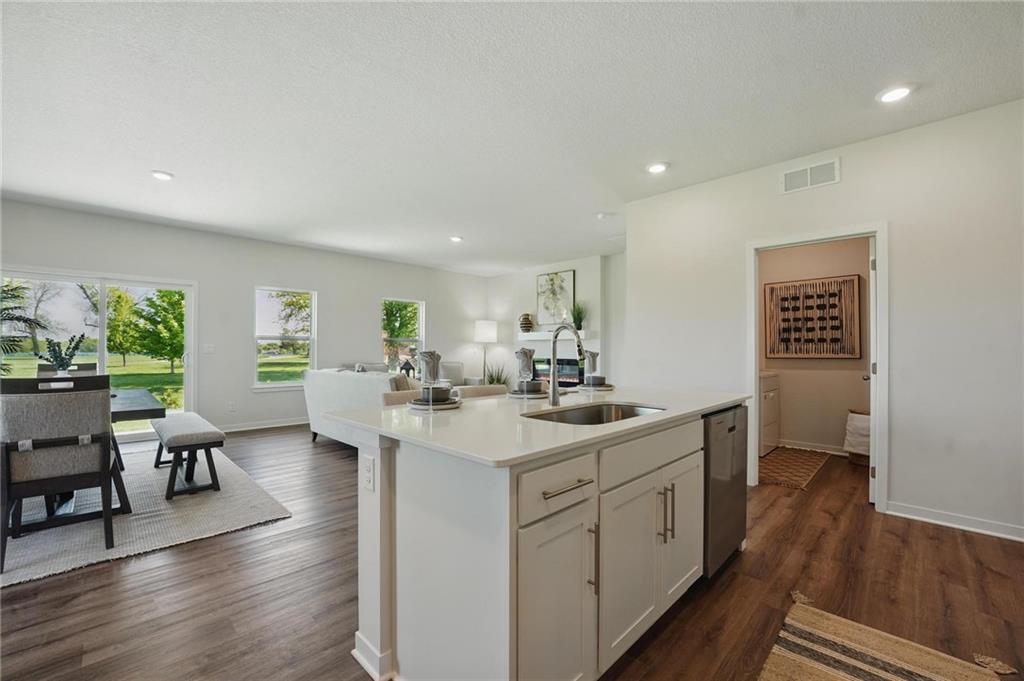 7802 NE 107th Terrace