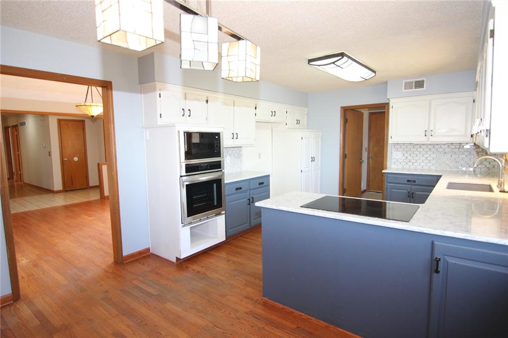 8854 W 193rd Terrace