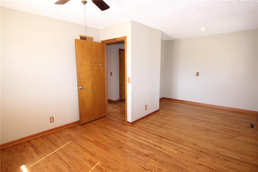 8854 W 193rd Terrace