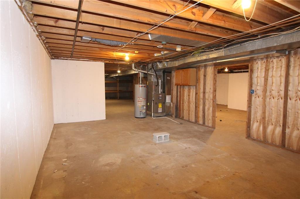 8854 W 193rd Terrace