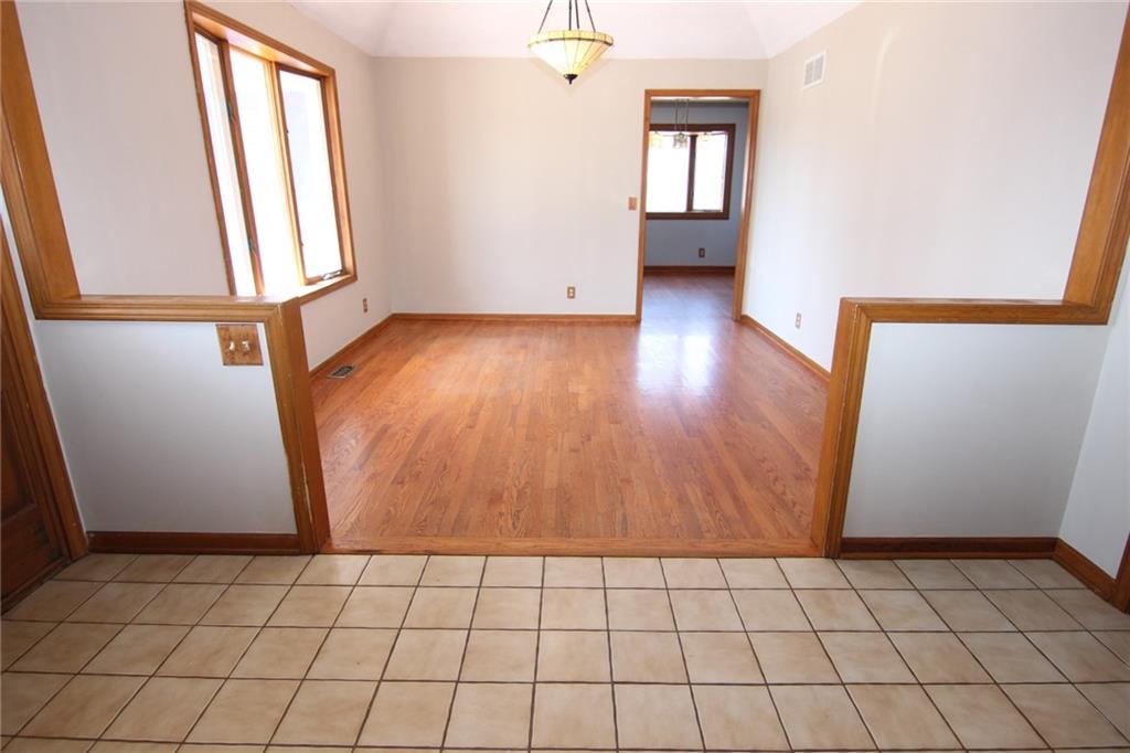 8854 W 193rd Terrace