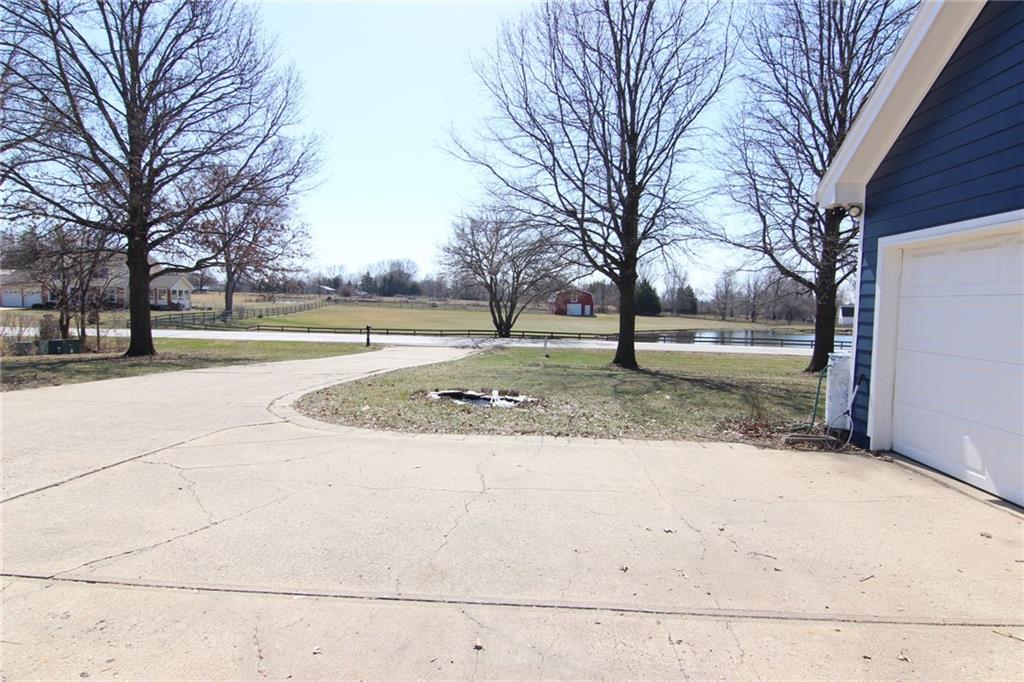 8854 W 193rd Terrace