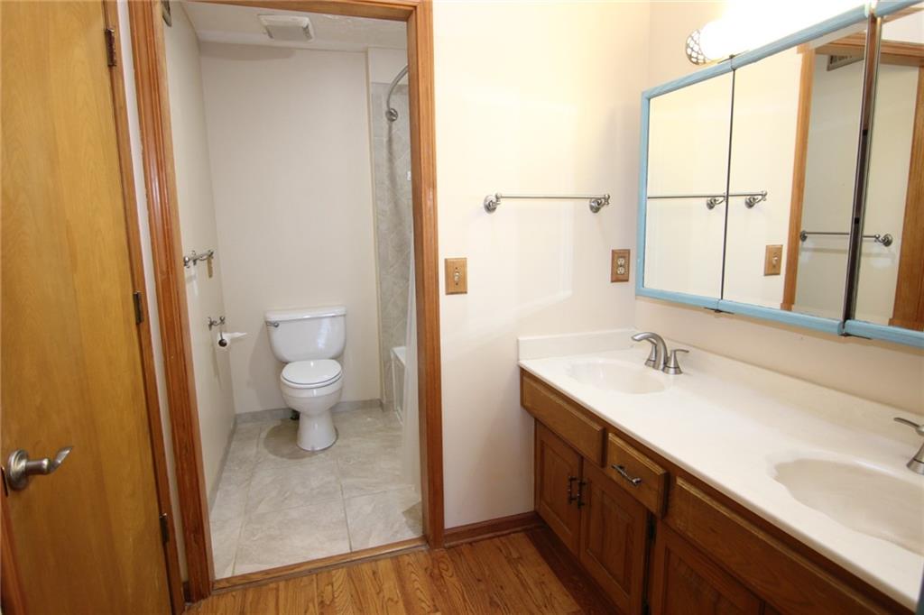 8854 W 193rd Terrace